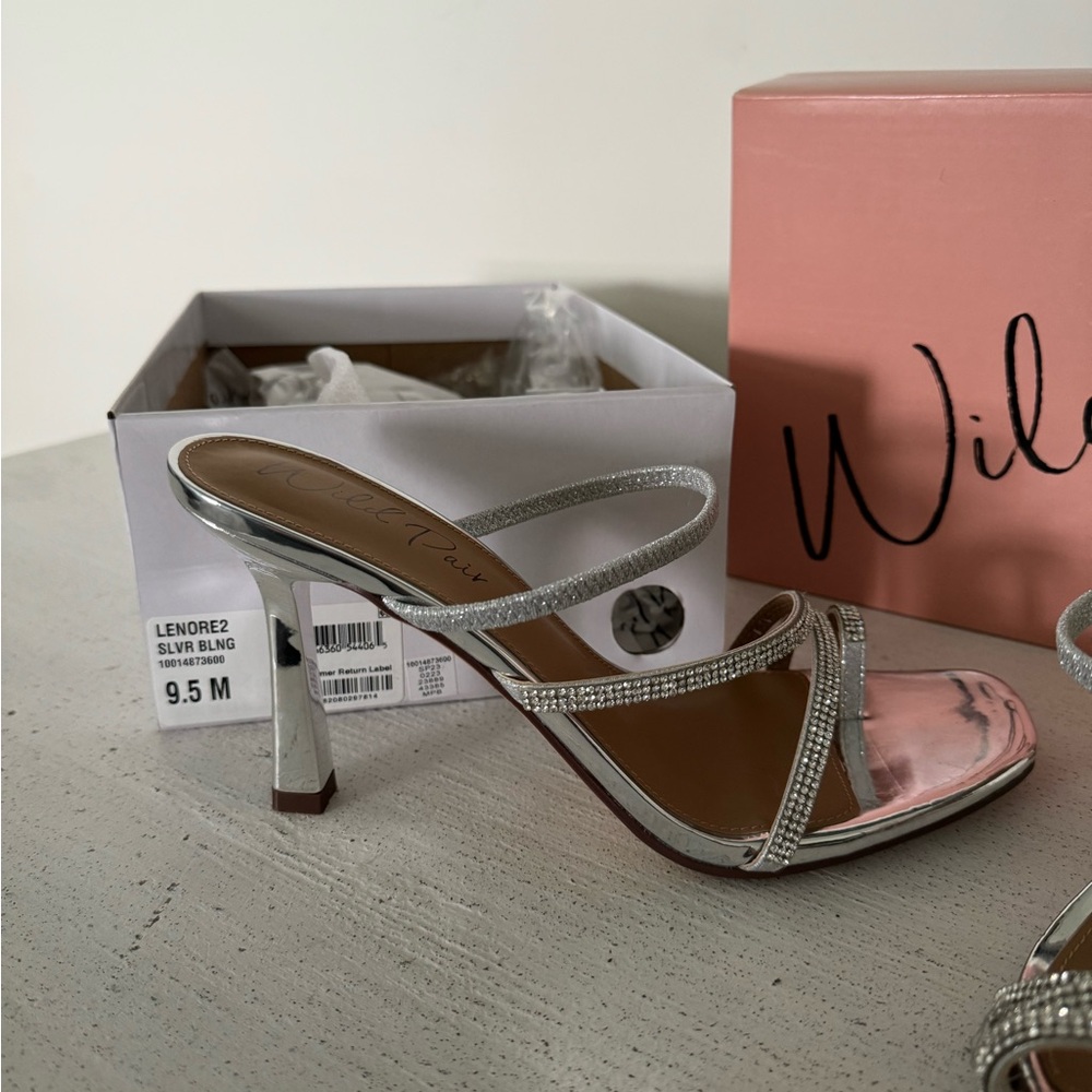 NWT Wild Pair Lenore embellished sandals. Size 9.5 silver heels. Metallic bling.